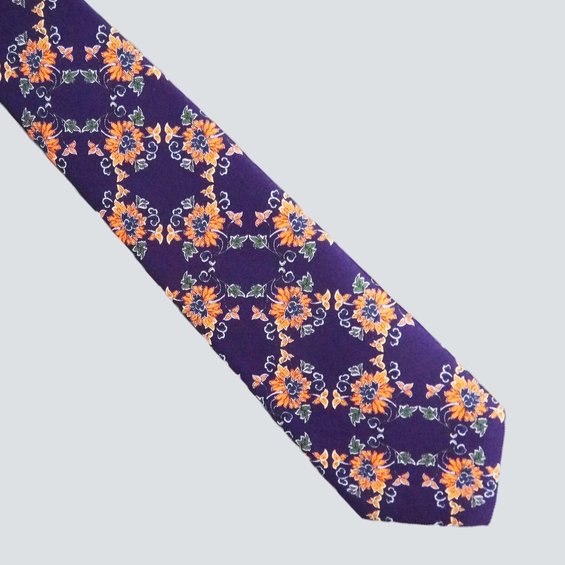 Handmade Motif Silk Tie image 2